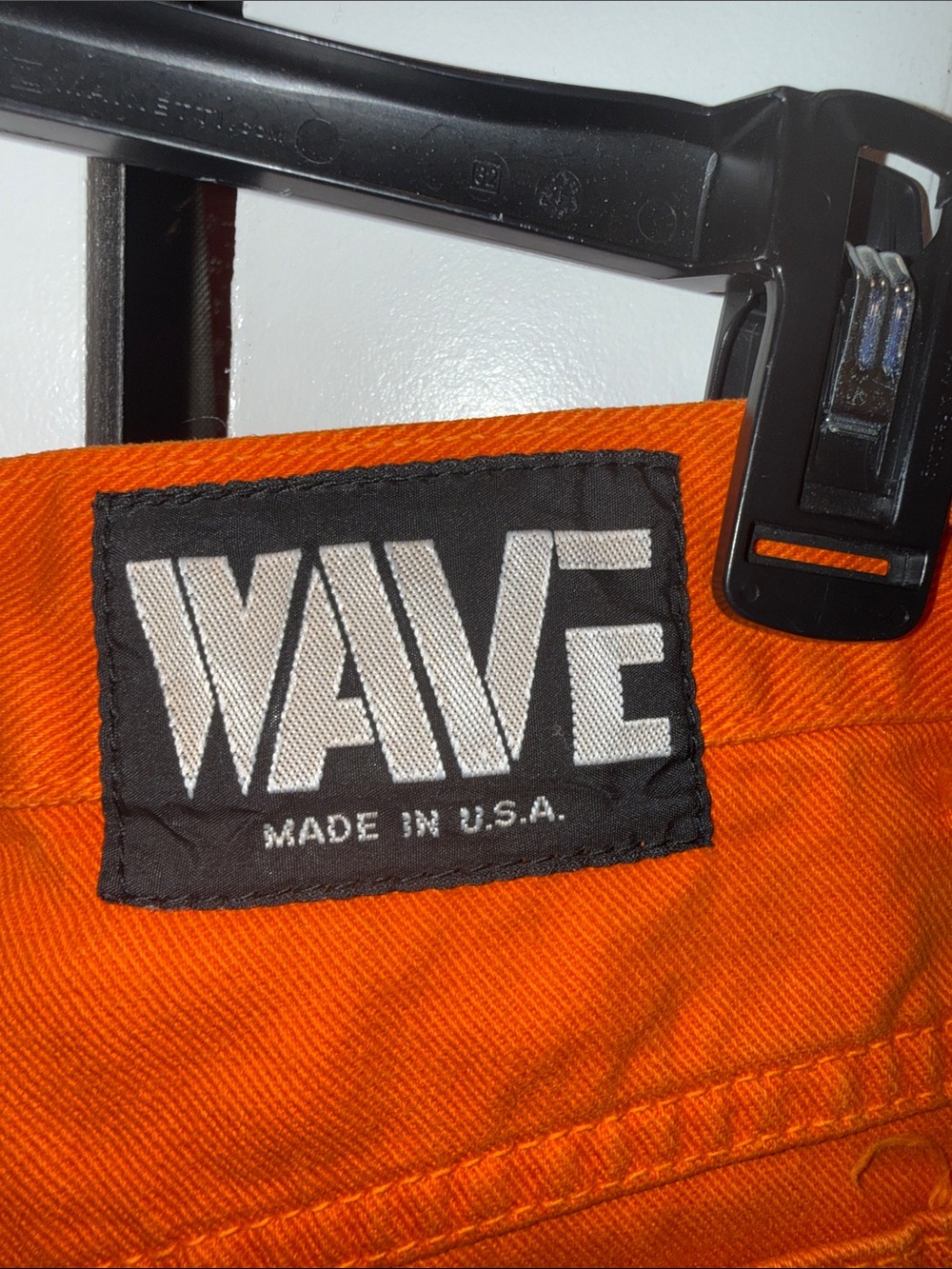 Women’s High-Rise Orange Cotton Shorts - Picture 4 of 4